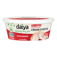 Daiya Strawberry Plant-Based Cream Cheeze Spread