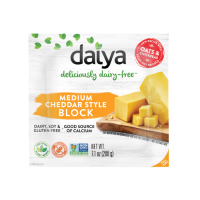 Daiya Medium Cheddar Style Vegan Cheese Farmhouse Block